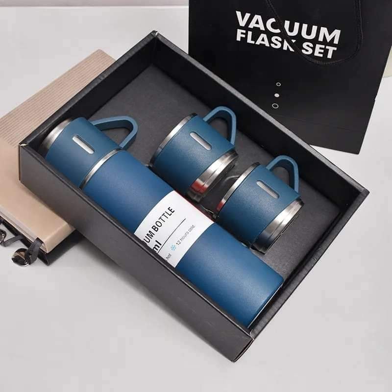 Steel Vacuum Flask Set With 3 Steel Cups Combo 500ml Double Layer Stainless Steel Black Navy Blue